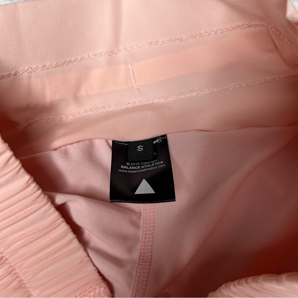 NWOT Balance Athletica Pink Breeze Shorts Size S - Picture 2 of 8